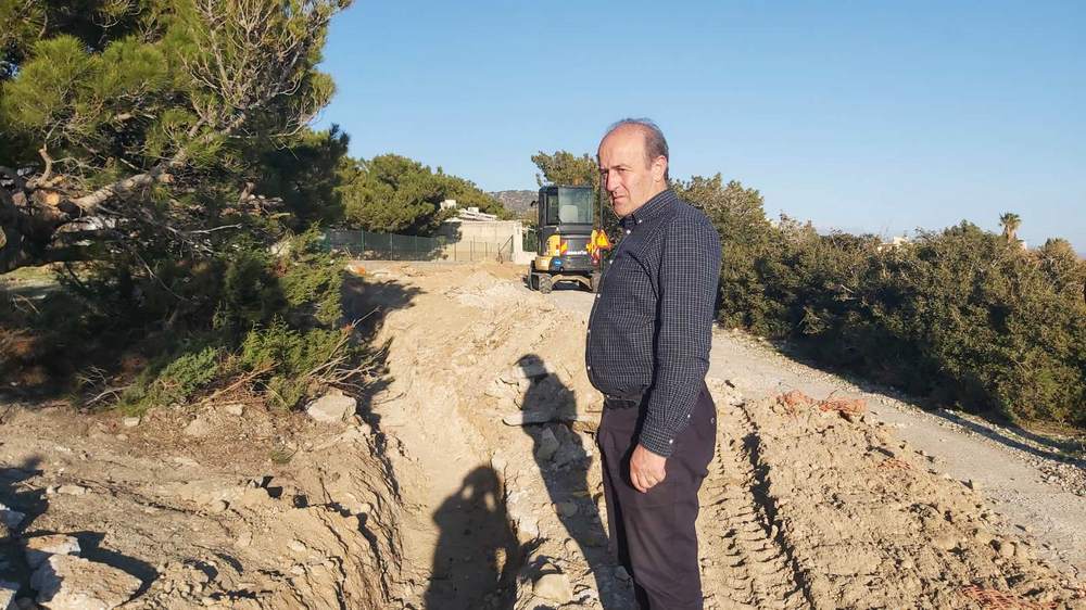fragkoulis-ferma-3-25-1 Περιοδεία σε έργα που είναι σε εξέλιξη στη Δημοτική Ενότητα Μακρύ Γιαλού και στα Φέρμα από τον Δήμαρχο Ιεράπετρας