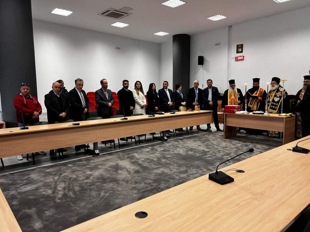 ierapetra-2025-agiasmos-6 Kοπή βασιλόπιτας στο Δήμο Ιεράπετρας