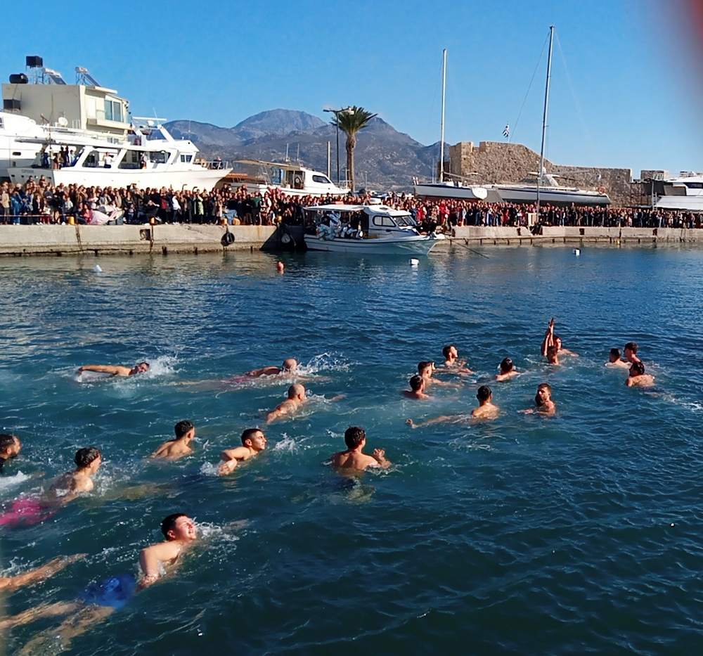 theofaneia-ierapetra-25-6 Με κατάνυξη τα Άγια Θεοφάνεια στον Δήμο Ιεράπετρας