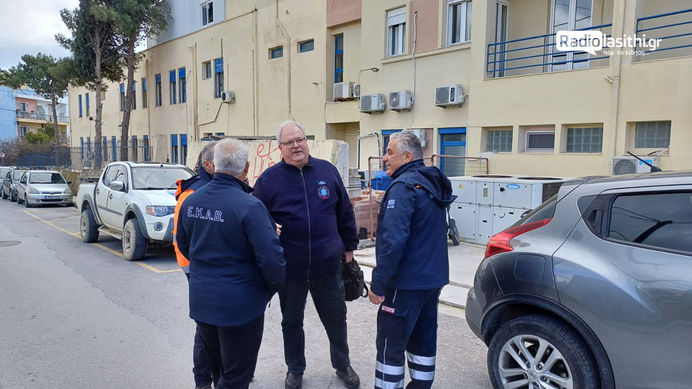 askisi-nosokomeio-ierapetras-2025-11 Άσκηση ετοιμότητας στο Νοσοκομείο Ιεράπετρας: Δοκιμή σχεδίων εκκένωσης σε περίπτωση έκτακτης ανάγκης [εικόνες]