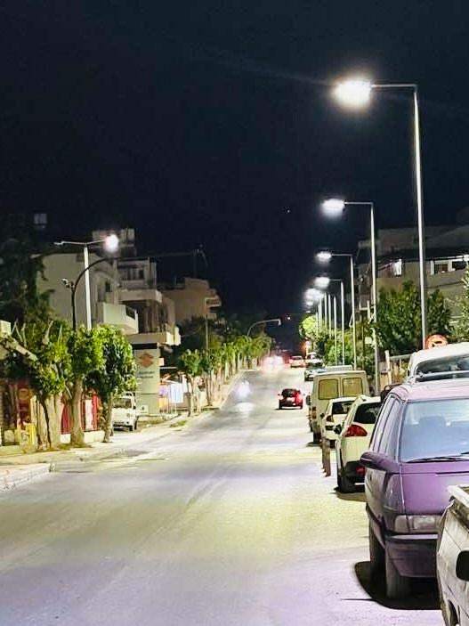 fotismos-led-ierapetra-25-1 Δήμος Ιεράπετρας: «Έγινε η “νύχτα – μέρα” με την εγκατάσταση των νέων σύγχρονων υψηλής απόδοσης φωτιστικών σωμάτων LED»