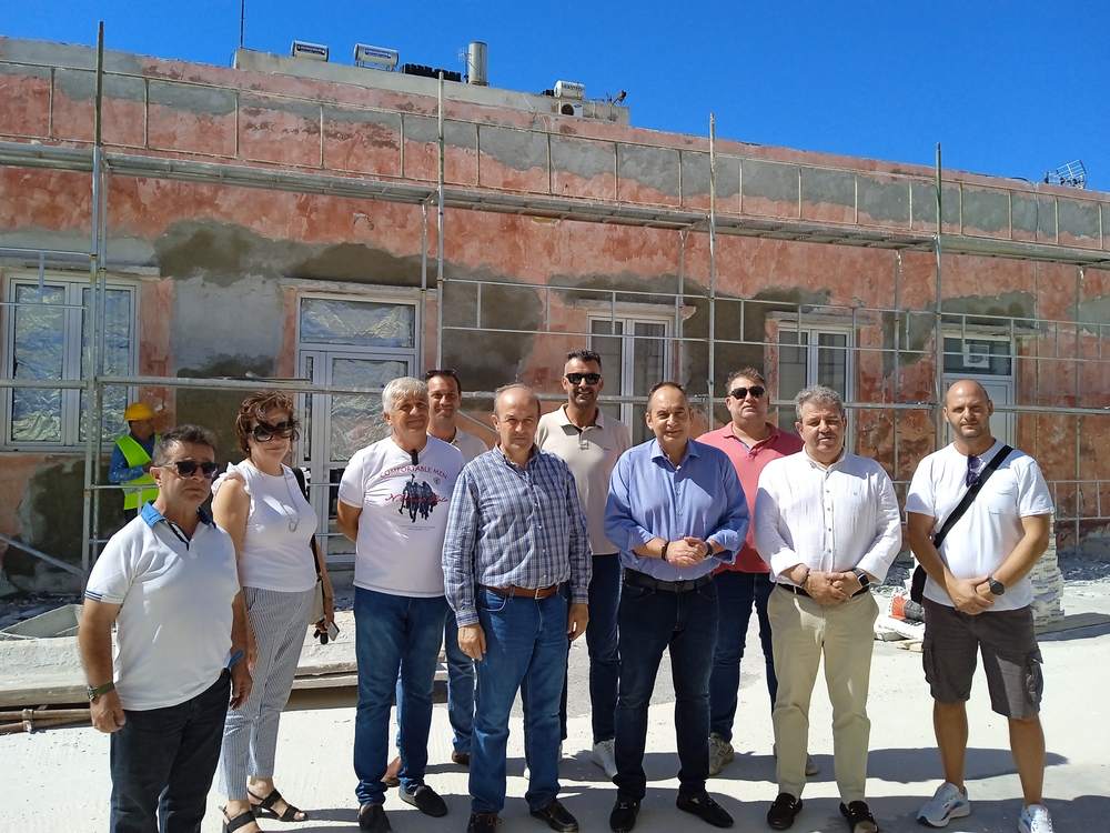 sxoleia-ierapetra-fragkoulis-25-3 Επίσκεψη Δημάρχου Ιεράπετρας και Α΄ Αντιπροέδρου της Βουλής σε σχολεία της Ιεράπετρας