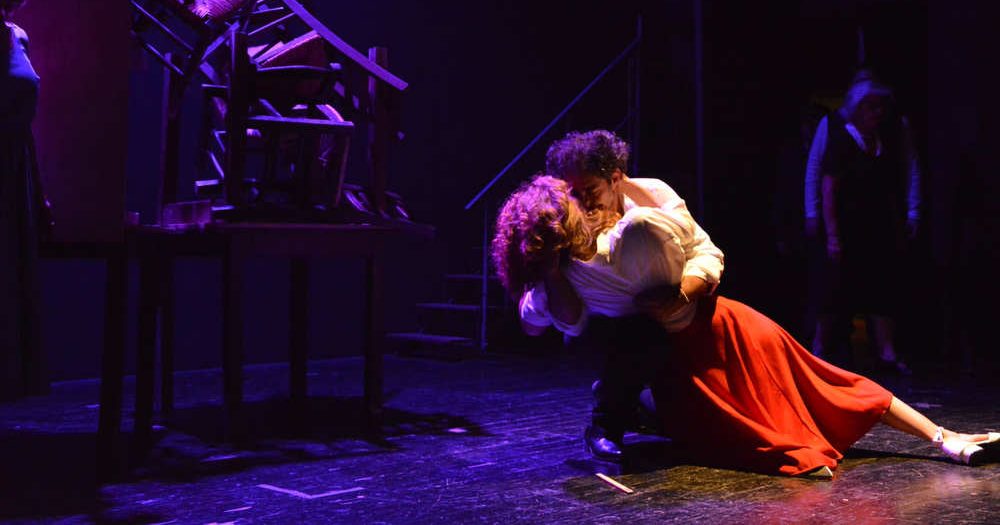 stella-sillogos-filon-theatrou-2025-8-e1758705698803 «Η Στέλλα με τα κόκκινα γάντια»: Νέα παραγωγή από το Σύλλογο Φίλων Θεάτρου Ιεράπετρας
