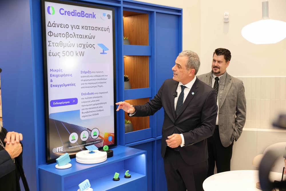 crediabank-2-25-6 CrediaBank: Το πρώτο κατάστημα Νέας Εμπειρίας στην Κρήτη άνοιξε τις πόρτες του στο Ηράκλειο