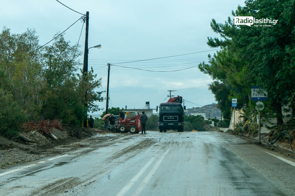 katolisthiseis-agia-fotia-ferma-25-31 Ο Βyron στην Αγιά Φωτιά