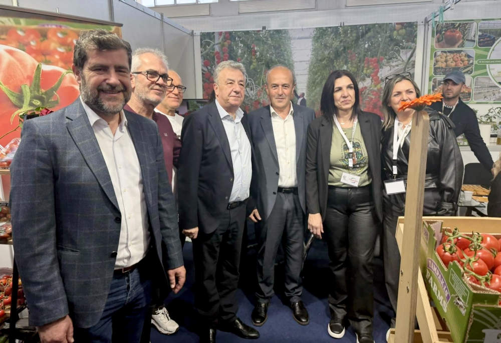 arnaoutakis-fresh-expo-26-2 «Δέσμευση Σταύρου Αρναουτάκη για χρηματοδότηση εκθεσιακού κέντρου στην Ιεράπετρα»
