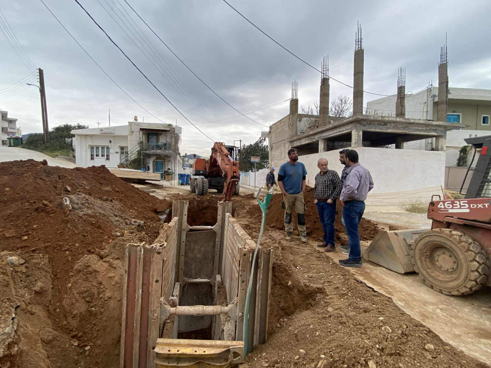 viologikos-makri-gialos-26-1 Επίσκεψη Δημάρχου Ιεράπετρας στο έργο του Βιολογικού Καθαρισμού Μακρύ Γιαλού